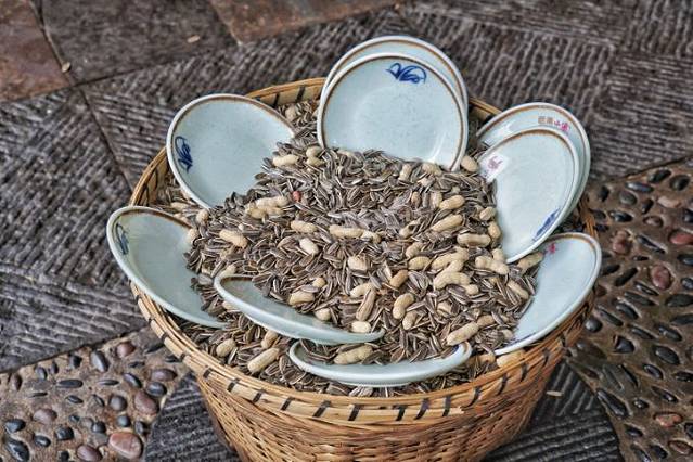 老滇山寨·特色云南民族菜(春城路店)