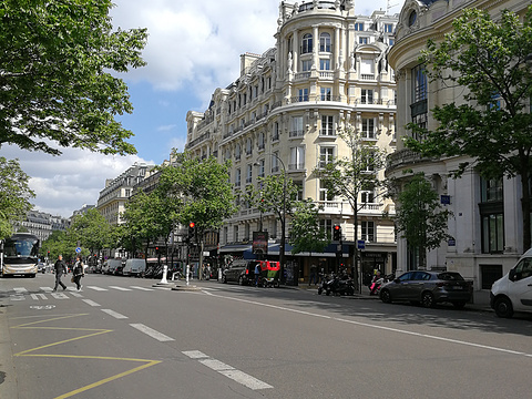 巴黎春天百货旅游景点图片