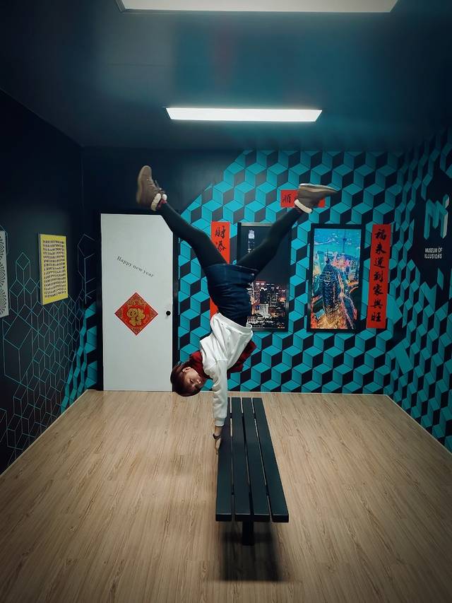 MOI幻觉艺术博物馆(虹桥丽宝广场店)