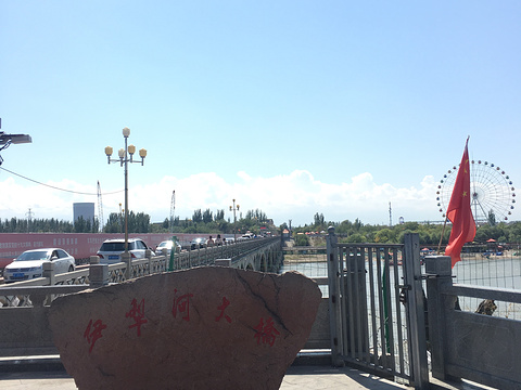伊犁河大桥旅游景点图片
