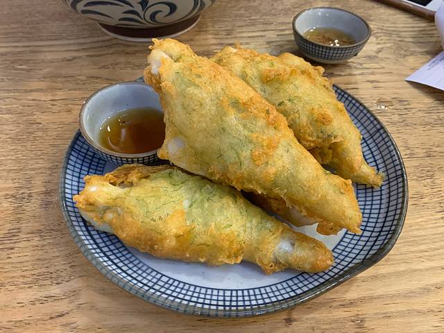 蟹黄鱼(外滩中央旗舰店)