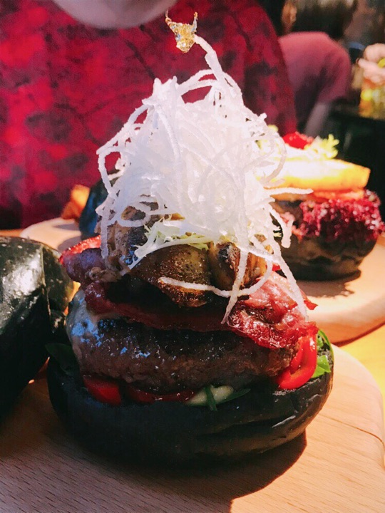 百万万BRAVO(厦大沙坡尾店)