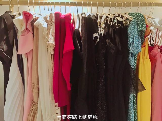 云上简里·海景咖啡厅(双子塔店)