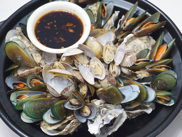 "春暖花开的季节就是要走出去，吃起来，海鲜大餐我来了_舒味小海鲜(嘉庚公园店)"的评论图片