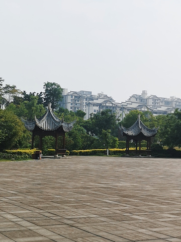 "隆昌古宇湖孔子文化公园_古宇湖孔子文化公园"的评论图片