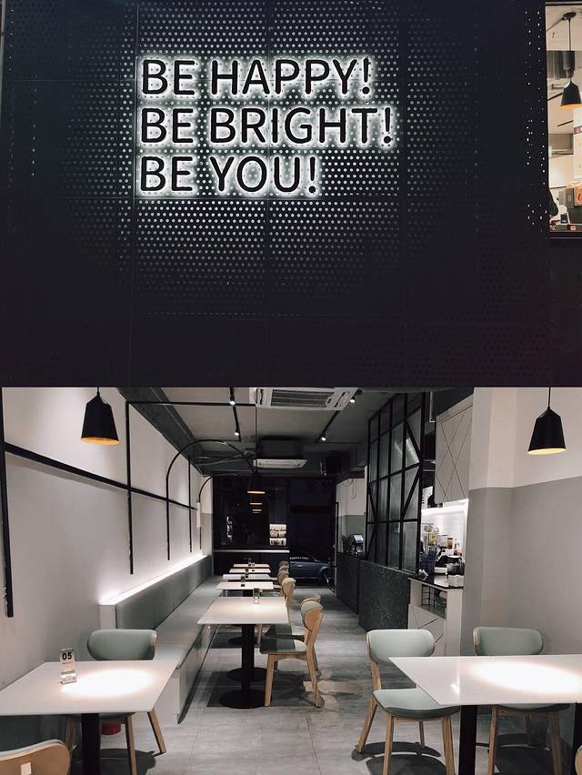 BE BRIGHT KITCHEN(体育西店)