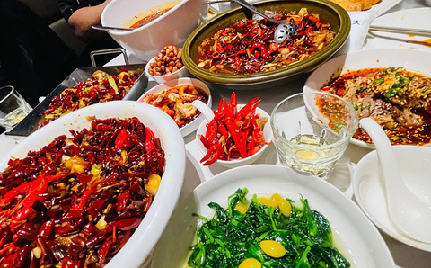 胡大饭馆(簋街总店)旅游景点攻略图
