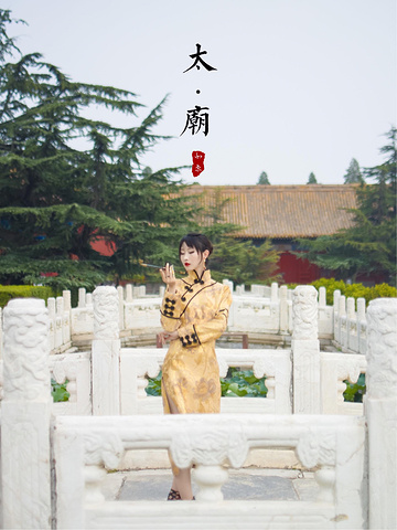 "太庙 | 堪比故宫的北京宝藏拍摄地！每个人都该有一套中国风！_北京市劳动人民文化宫"的评论图片