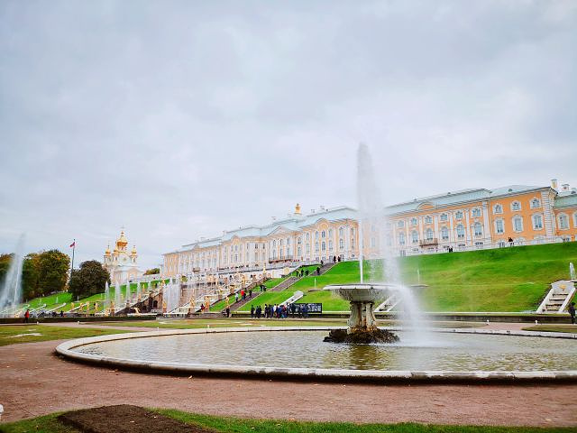"圣彼得堡夏宫旅游攻略_圣彼得堡"的评论图片