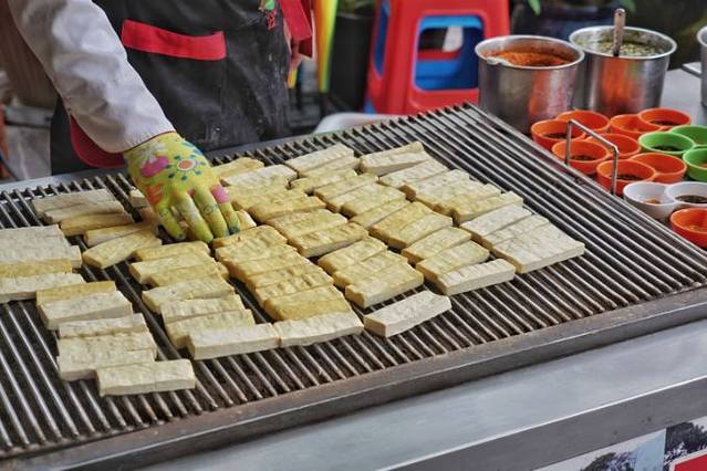 老滇山寨·特色云南民族菜(春城路店)