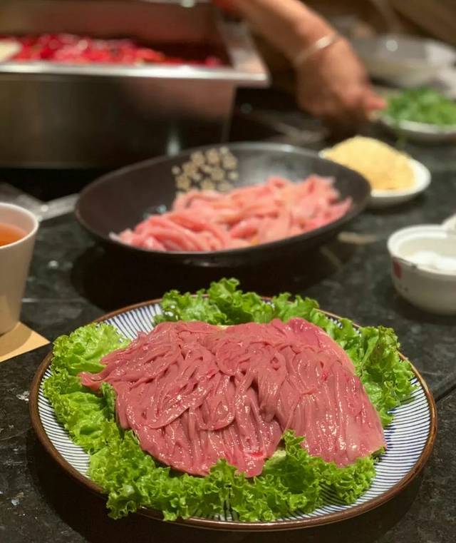 锦城印象火锅(彩虹店)