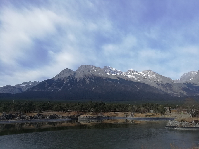 玉龙雪山图片