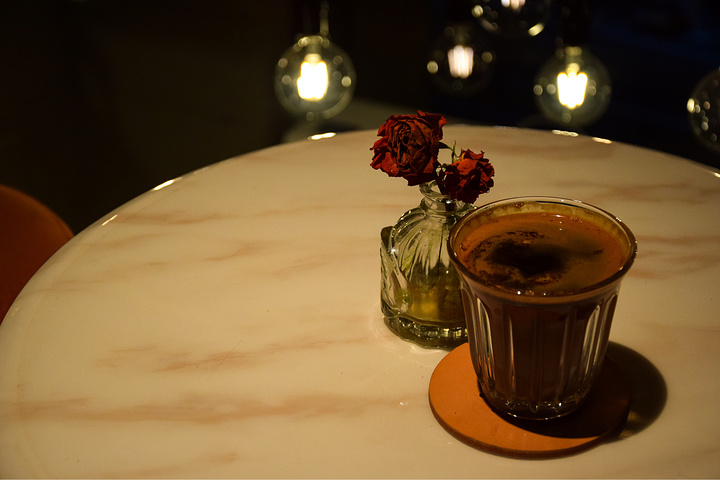 "这家咖啡厅的名字，是独属于咖啡师的浪漫_EI NATH 奈什甜品"的评论图片