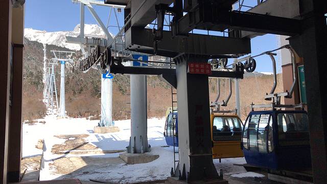 石卡雪山观景台