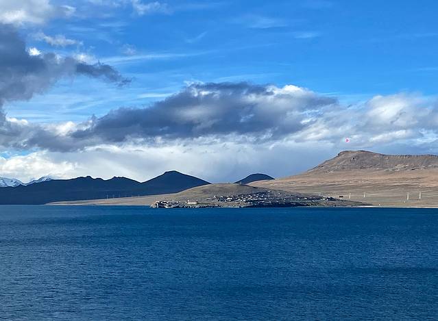 推甘丹托门林寺