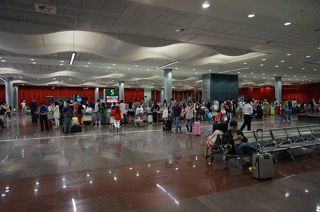 西沃萨古尔·拉姆古兰爵士国际机场