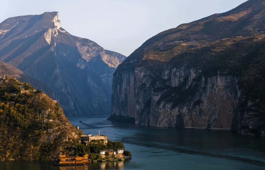 宜昌旅游景点排行榜：三峡人家+清江画廊+长江三峡+三峡大坝