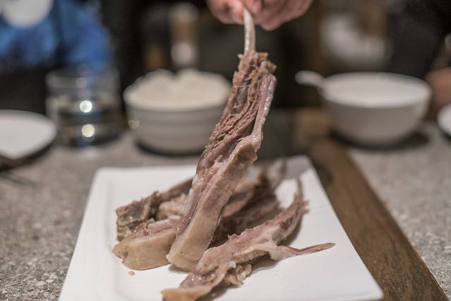 典农巷·滩羊手抓(友好店)