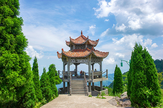 彭州葛仙山风景区图片图片