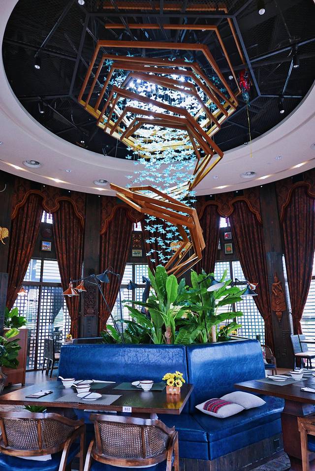 海棠68环球美食街