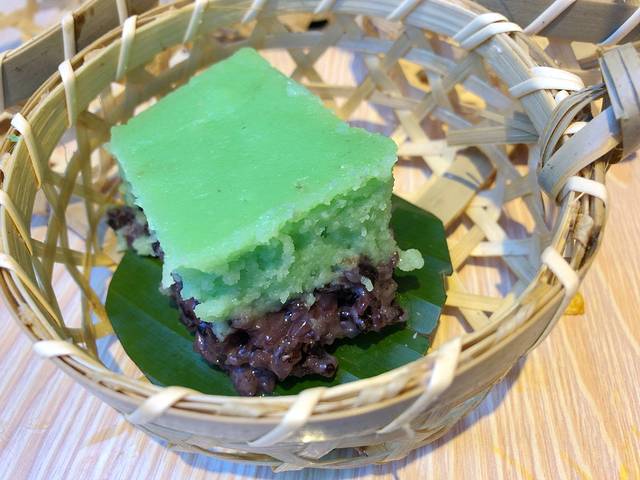 尹山湖露天广场