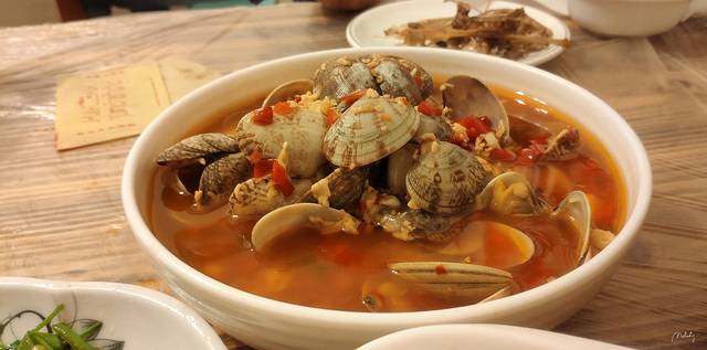 羊子两室一厅(八一广场店)