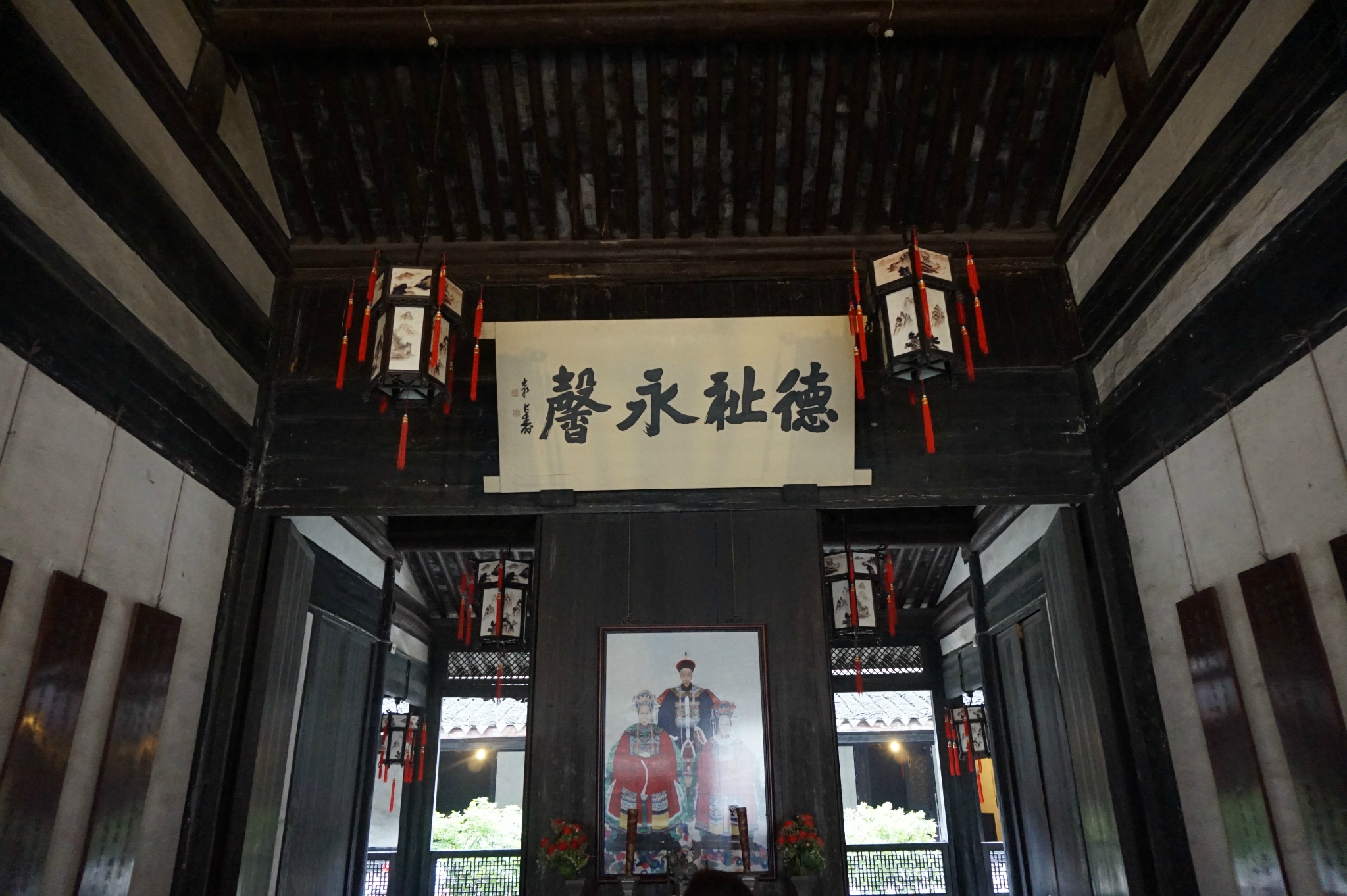 说到鲁迅祖父,他是清同治十年辛未科进士,翰林院庶吉士