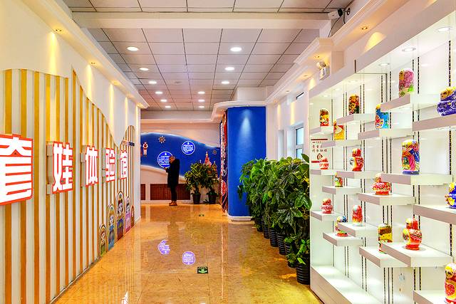 满洲里套娃景区