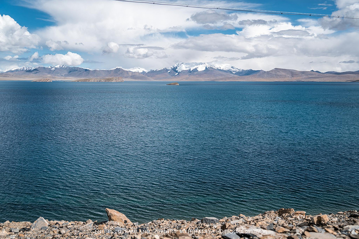 "...理解为碧玉似的湖，这跟湖水的颜色有一定的关系，但毋庸置疑的是“雍措”在藏人心中都是很崇高神圣的_普莫雍错"的评论图片
