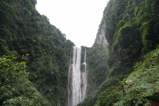 通灵大瀑布旅游景点图片