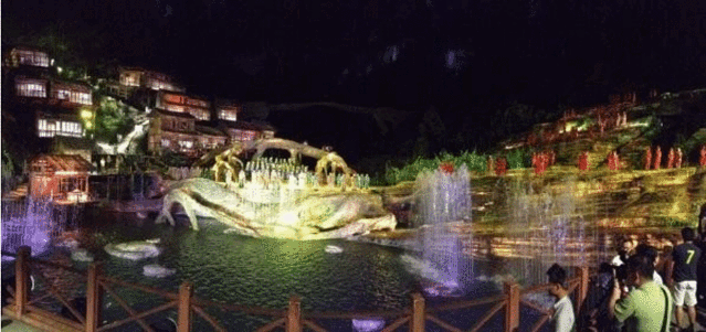 天门狐仙峡谷大剧场