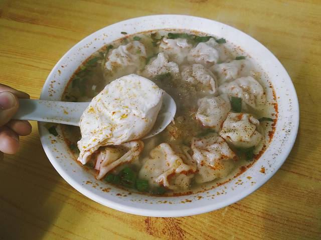 巧手馄饨(箍桶巷店)