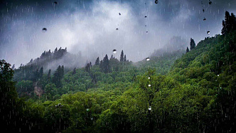 雨后的这个地方是这样的