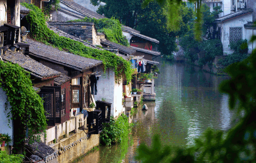 古城寻新|小桥流水寻常人家,在云端之上品味古城绍兴别具旅途.