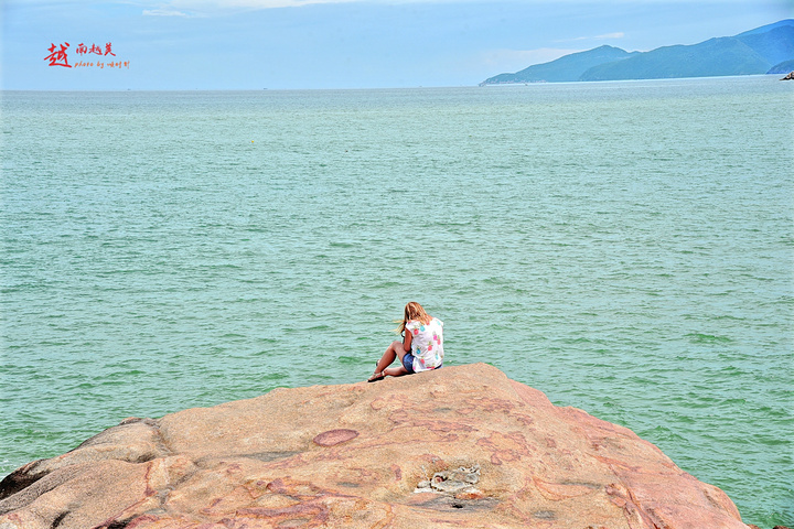"...Hon Chong Promontory）游人非常少，但是美得出奇，反正是我非常喜欢的景区类型_钟屿石岬角"的评论图片