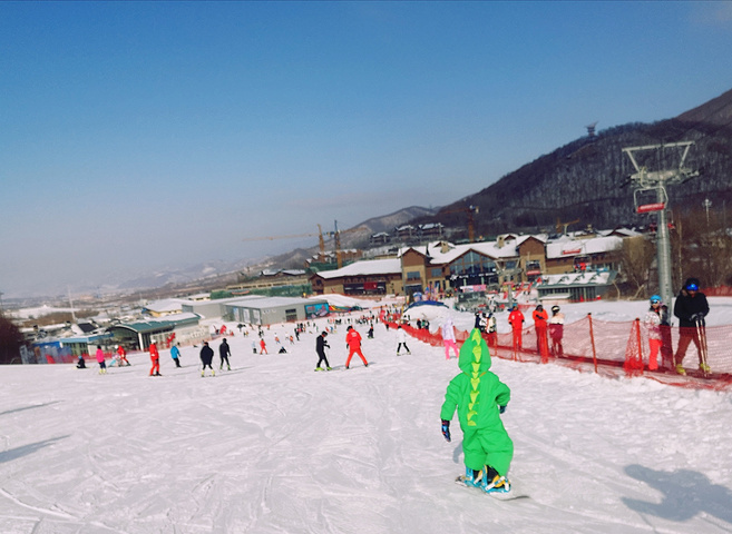 "北大壶滑雪场在吉林北大湖滑雪度假区内（两个hu都是指同一个地方），是一个世界级的滑雪胜地_北大湖滑雪度假区"的评论图片