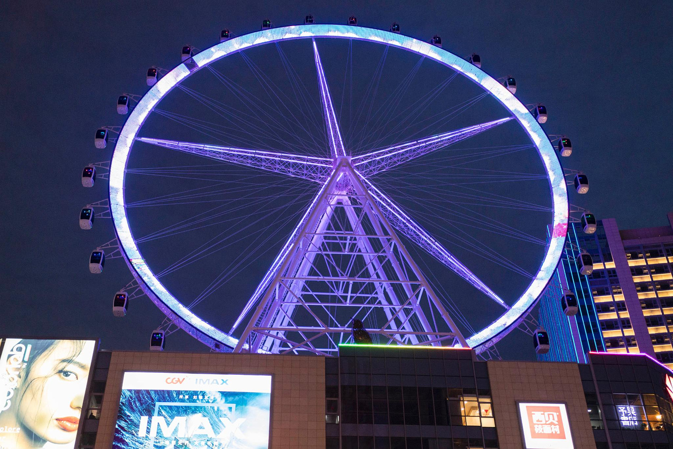 临沂夜景最美地,山东十佳的凤凰广场凤凰广场是临沂夜景最美的地方