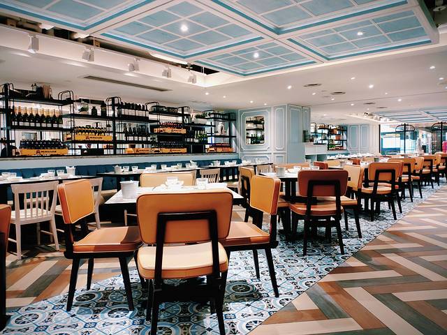 唐宫小聚 (The L. Place)