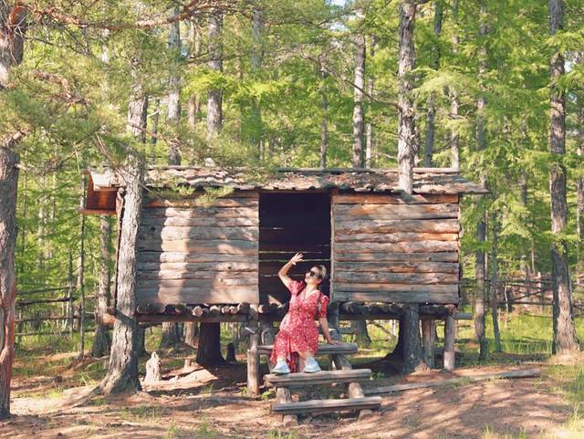 得耳布尓兴安神鹿园