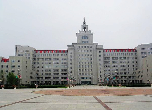 哈尔滨商业大学旅游景点图片
