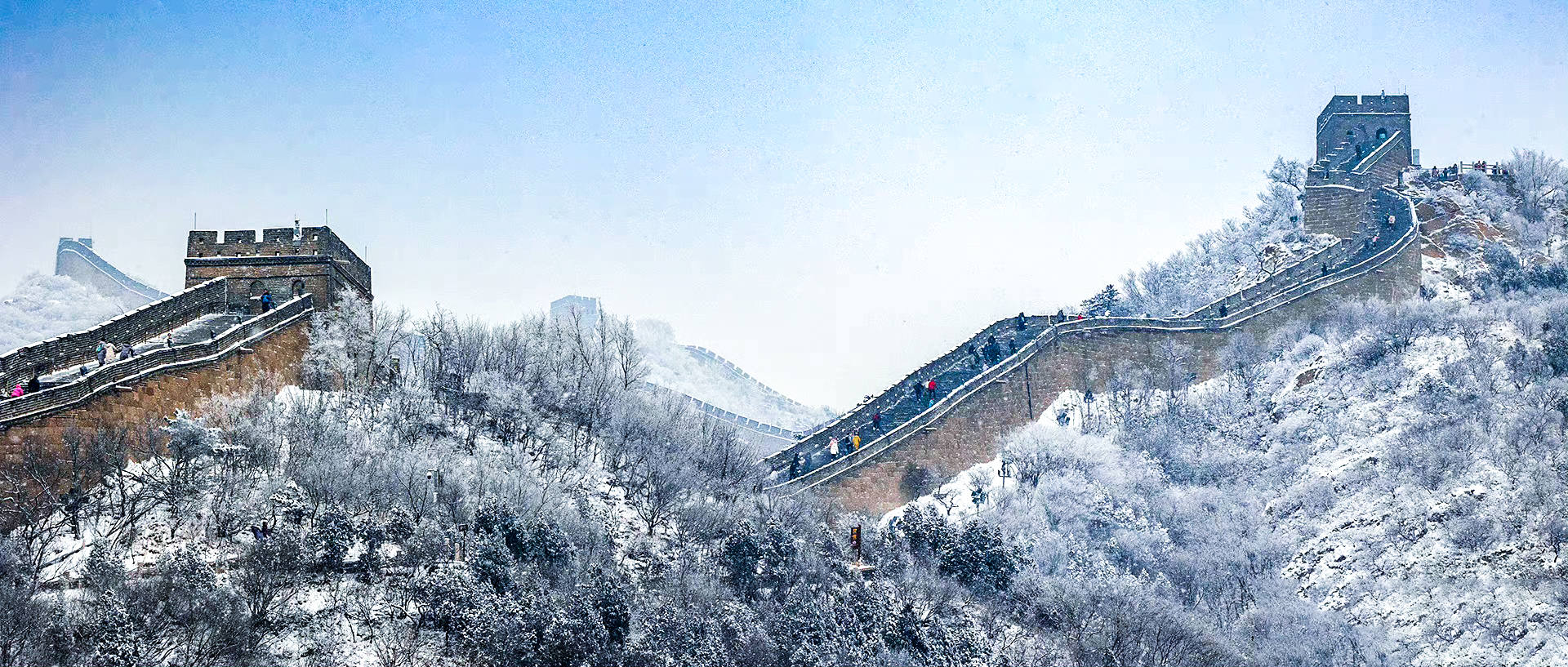 雪后的八达岭，真是美的不可方物