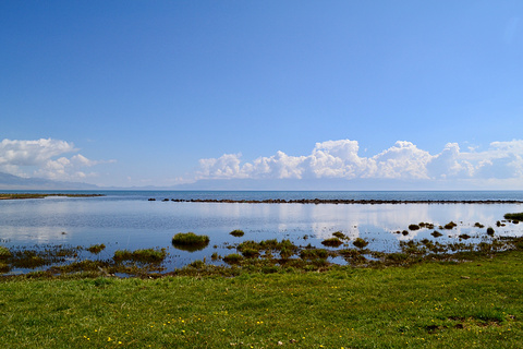 赛里木湖旅游景点攻略图