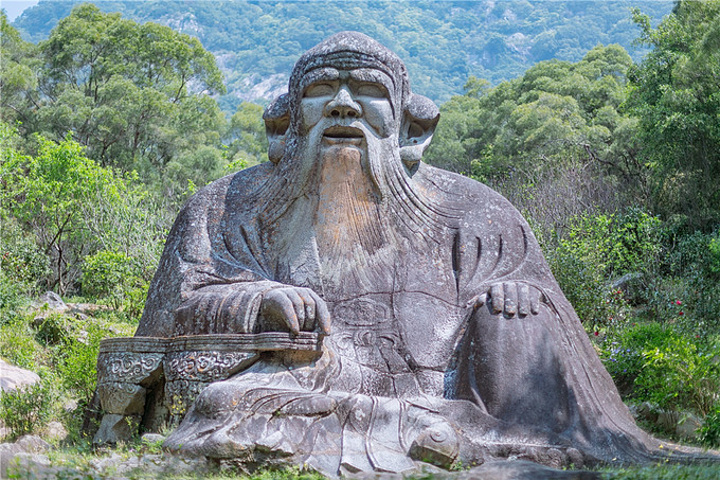 清源山最负盛名的老君岩造像,也是全国最大的,艺术价值最高的老君石像