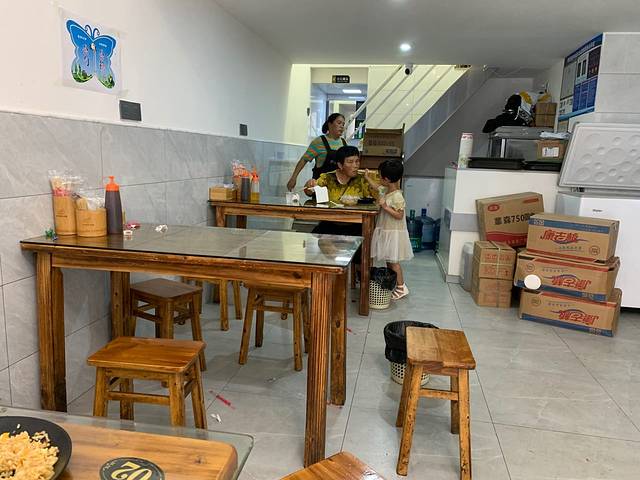 罗三妹米豆腐(河滨休闲街店)