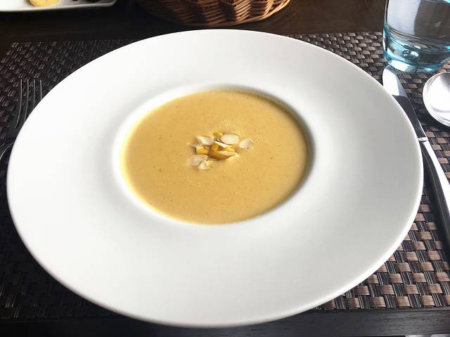 中山利和希尔顿酒店·意桥餐厅