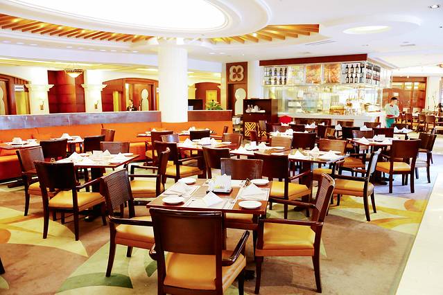 三正半山温泉酒店(东莞塘厦店)·沙利文西餐厅