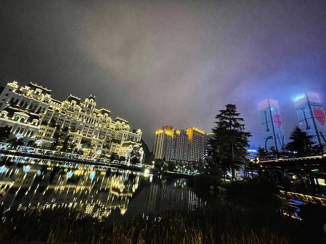 花果园购物中心