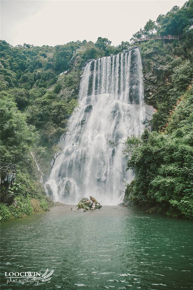 古龙峡云天玻霸