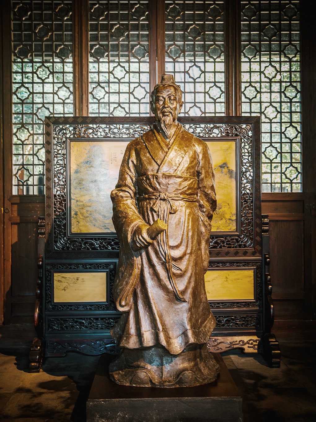 提起王鏊,便不得不来讲讲他的奇人奇事——王鏊寒窗十年,连夺解元,会