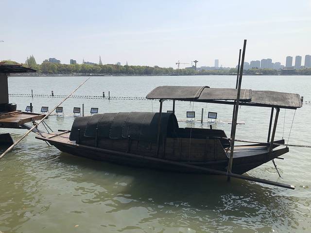 中共一大纪念船